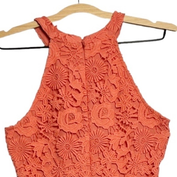 Lulu’s Love Poem Coral Orange Lace Dress Size Small - Picture 6 of 9